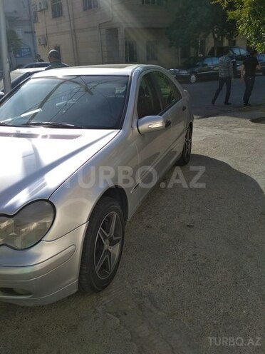 Mercedes C 240 2000, 180,000 km - 2.6 l - Bakı