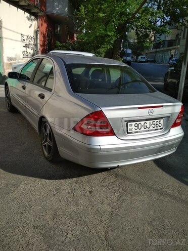 Mercedes C 240 2000, 180,000 km - 2.6 l - Bakı