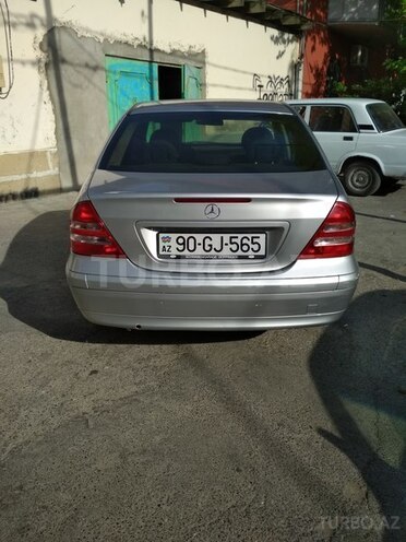 Mercedes C 240 2000, 180,000 km - 2.6 l - Bakı
