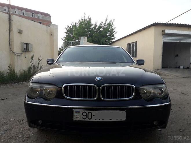 BMW 745 2002, 261,000 km - 4.5 l - Bakı