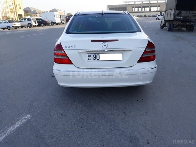 Mercedes E 240 2004, 158,000 km - 2.6 l - Sumqayıt