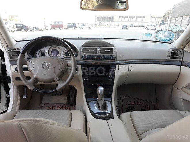 Mercedes E 240 2004, 158,000 km - 2.6 l - Sumqayıt