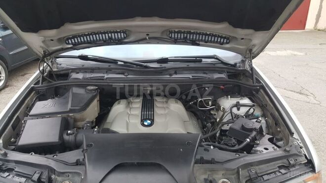BMW X5 2005, 253,000 km - 4.4 л - Bakı