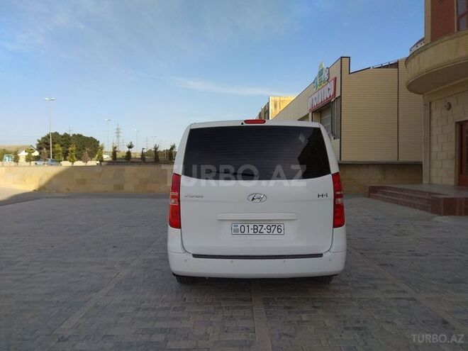 Hyundai H-1 2014, 120,000 km - 2.5 l - Bakı