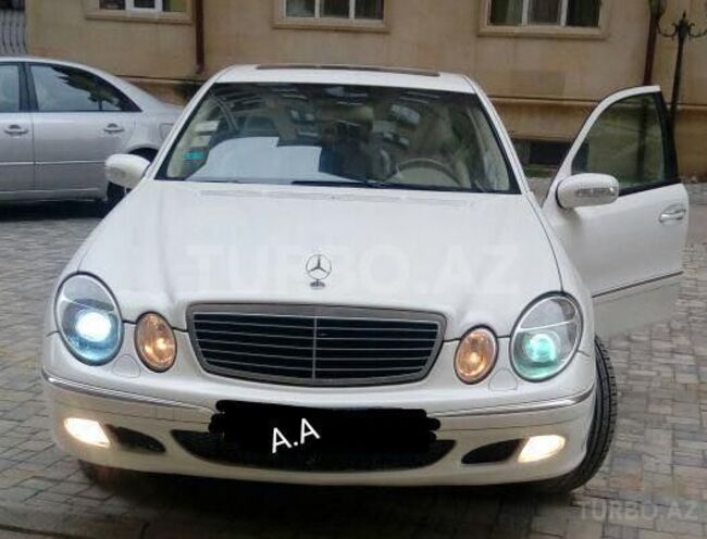 Mercedes E 240 2003, 203,000 km - 2.6 l - Bakı