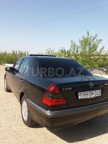 Mercedes C 230 1998, 213,000 km - 2.3 l - Bakı