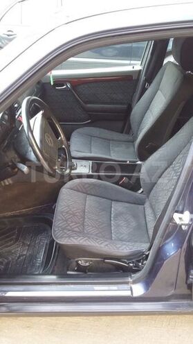 Mercedes C 180 1995, 325,787 km - 1.8 l - Sumqayıt