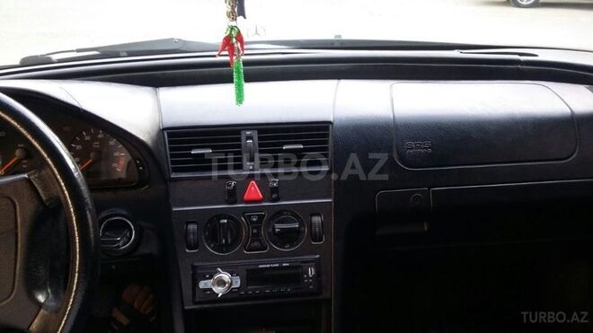Mercedes C 180 1995, 325,787 km - 1.8 l - Sumqayıt