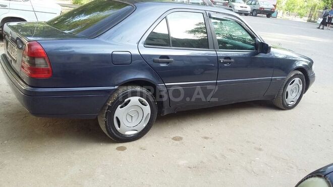 Mercedes C 180 1995, 325,787 km - 1.8 l - Sumqayıt
