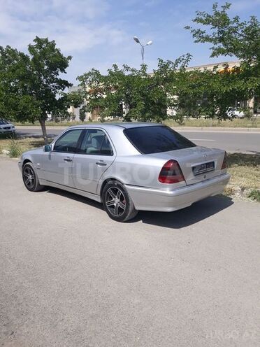 Mercedes C 180 1998, 260,000 km - 1.8 л - Gəncə