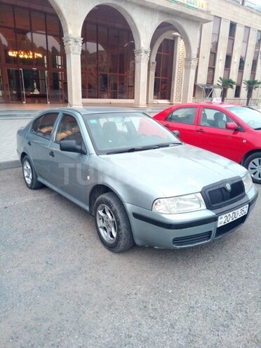 Skoda Octavia 2002, 280,000 km - 1.6 l - Gəncə