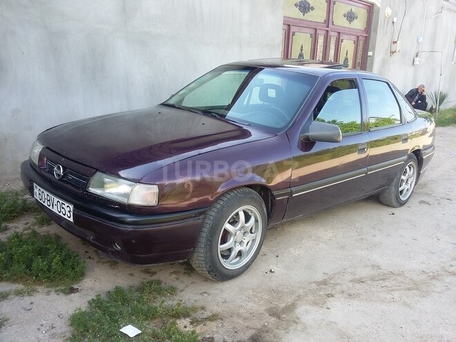 Opel Vectra 1993, 32,000 km - 0.3 l - Tovuz