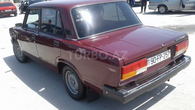LADA (VAZ) 2107 2009, 129,986 km - 1.6 л - Salyan