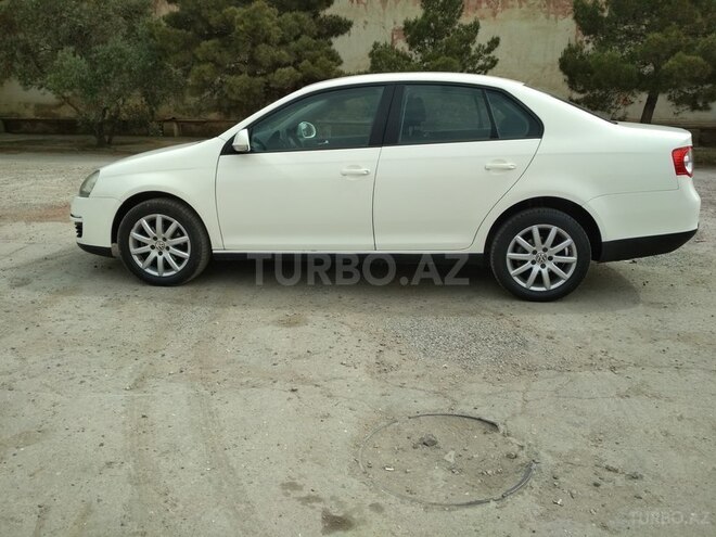 Volkswagen Jetta 2007, 124,000 km - 1.6 л - Bakı