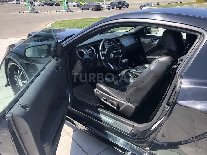 Ford Mustang 2009, 57,000 km - 4.0 л - Bakı