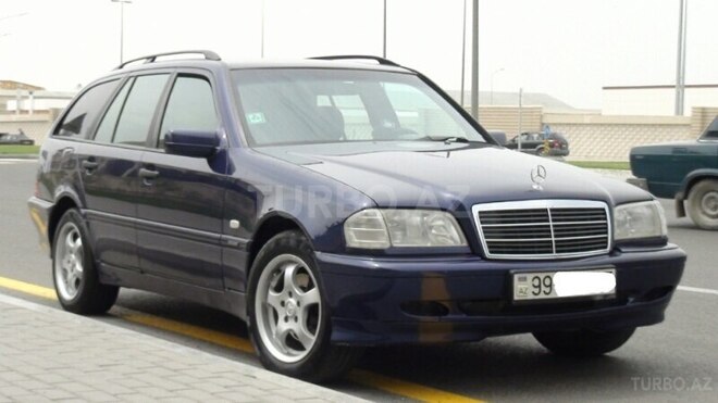 Mercedes C 180 1999, 322,000 km - 1.8 l - Bakı