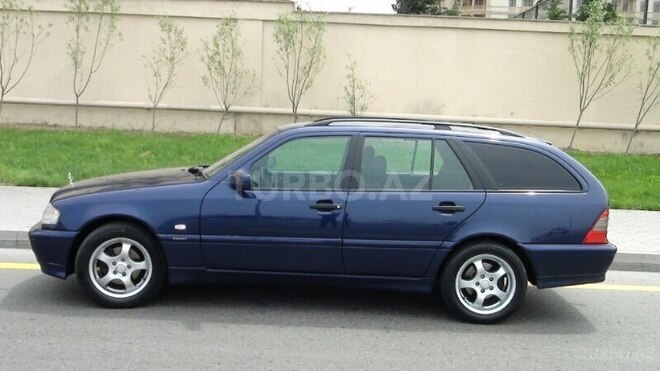 Mercedes C 180 1999, 322,000 km - 1.8 l - Bakı