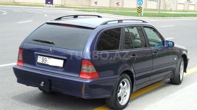 Mercedes C 180 1999, 322,000 km - 1.8 l - Bakı