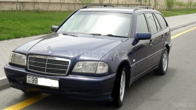 Mercedes C 180 1999, 322,000 km - 1.8 l - Bakı