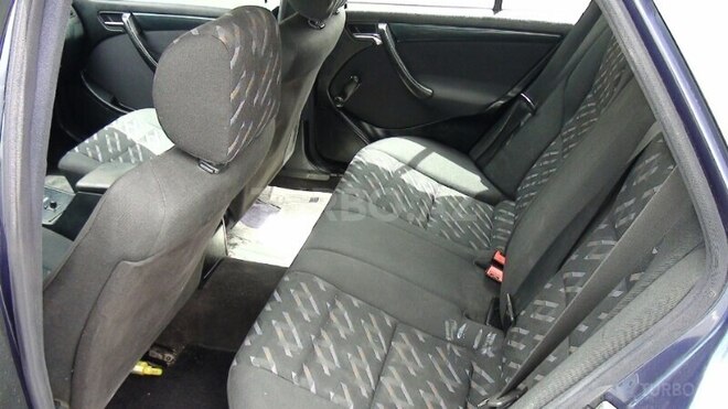 Mercedes C 180 1999, 322,000 km - 1.8 l - Bakı