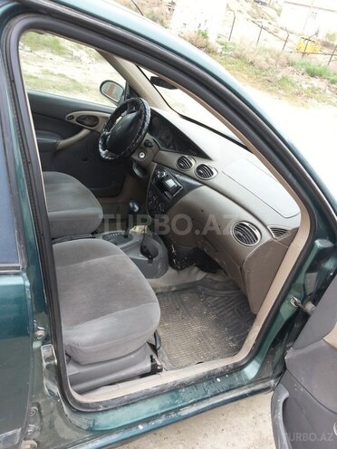 Ford Focus 2001, 356,857 km - 2.0 l - Bakı