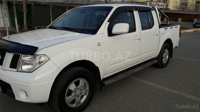Nissan Navara 2013, 149,600 km - 2.5 l - Bakı