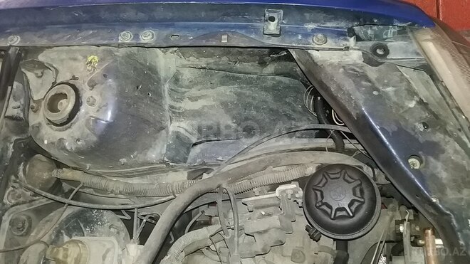 Opel Corsa 1995, 2,890,000 km - 1.4 l - Bakı