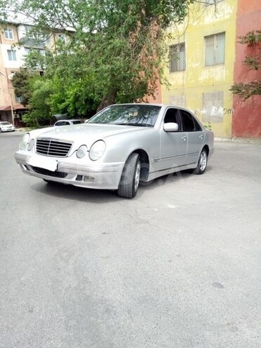 Mercedes  2000, 300,000 km - 2.2 l - Bakı