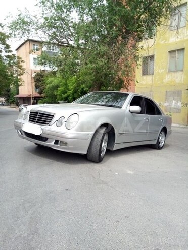 Mercedes  2000, 300,000 km - 2.2 l - Bakı