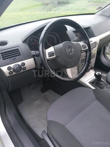 Opel Astra 2008, 158,000 km - 1.7 l - Bakı