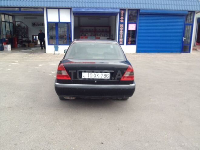 Mercedes C 200 1994, 300,000 km - 2.0 l - Sumqayıt