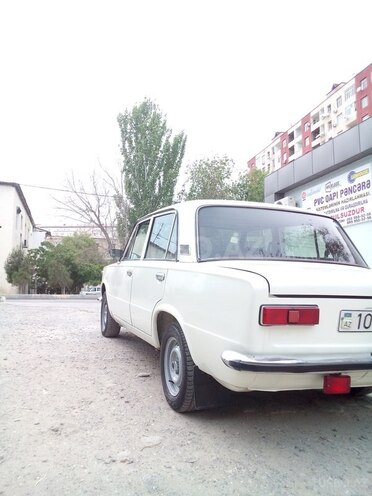 LADA (VAZ) 21011 1984, 400,000 km - 1.2 l - Sumqayıt