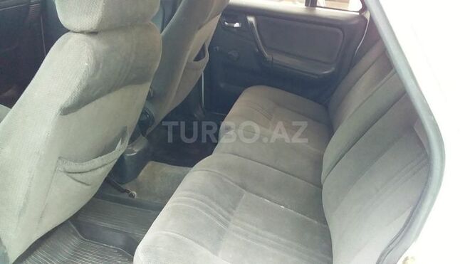 GAZ 3110 2001, 250,000 km - 2.4 l - Bakı