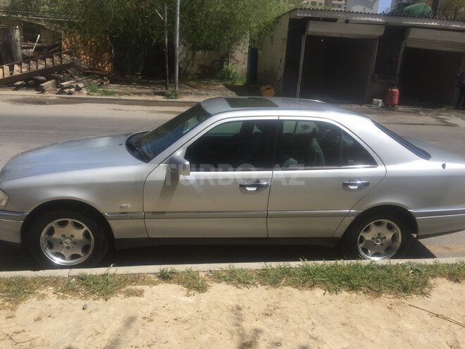 Mercedes C 180 1996, 311,000 km - 1.8 л - Bakı