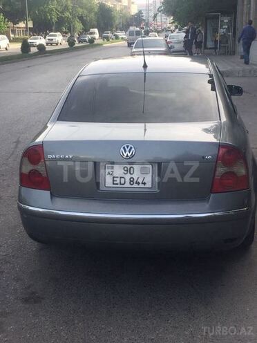 Volkswagen Passat 2002, 267,000 km - 2.8 l - Bakı
