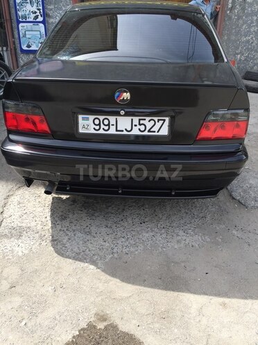 BMW 318 1992, 420,000 km - 1.8 l - Bakı
