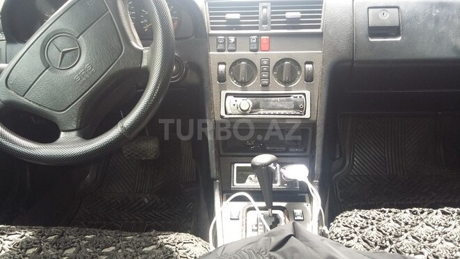 Mercedes C 220 1994, 351,500 km - 2.2 l - Sumqayıt