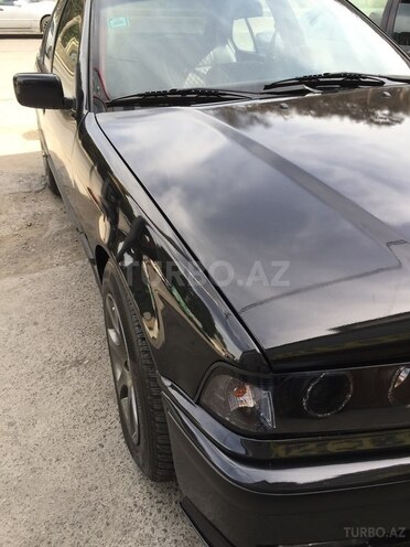 BMW 318 1992, 420,000 km - 1.8 l - Bakı