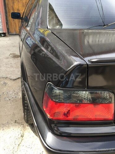BMW 318 1992, 420,000 km - 1.8 l - Bakı