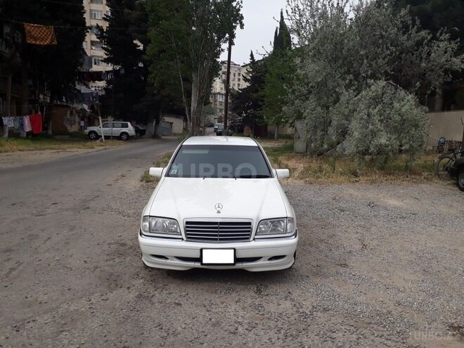 Mercedes C 240 1999, 140,000 km - 2.4 l - Bakı