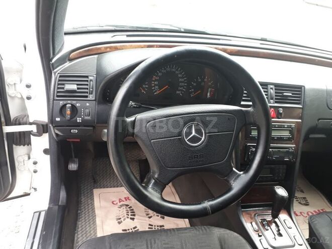 Mercedes C 240 1999, 140,000 km - 2.4 l - Bakı