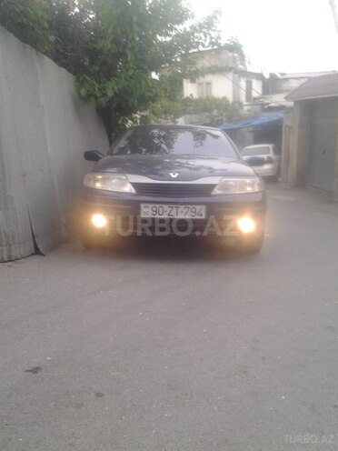 Renault Laguna 2001, 198,000 km - 1.8 л - Bakı