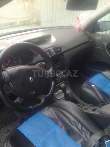 Renault Laguna 2001, 198,000 km - 1.8 л - Bakı