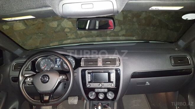 Volkswagen Jetta 2015, 44,000 km - 1.8 l - Naxçıvan
