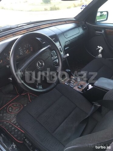 Mercedes C 240 2000, 300,000 km - 2.4 l - Bakı