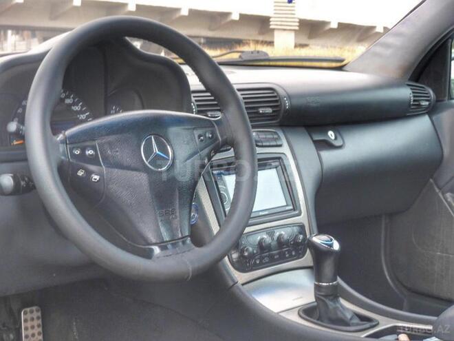 Mercedes C 230 2001, 270,000 km - 2.5 l - Bakı