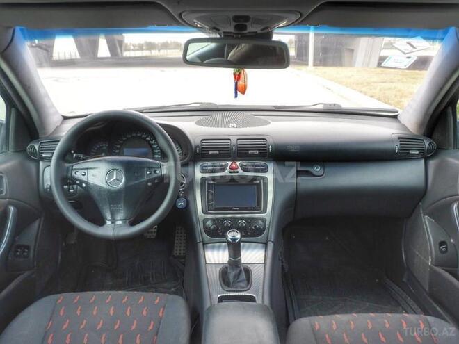 Mercedes C 230 2001, 270,000 km - 2.5 l - Bakı