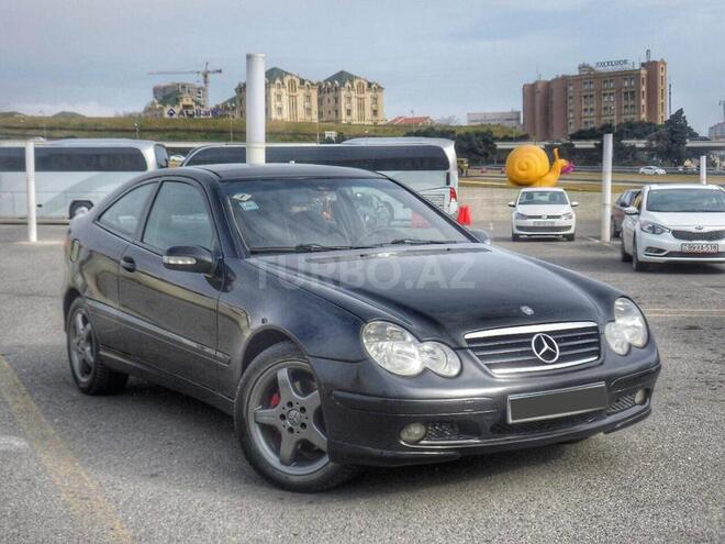 Mercedes C 230 2001, 270,000 km - 2.5 l - Bakı