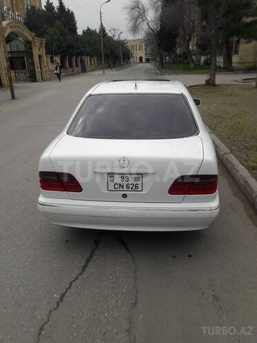 Mercedes E 320 1999, 280,000 km - 3.2 l - Bakı