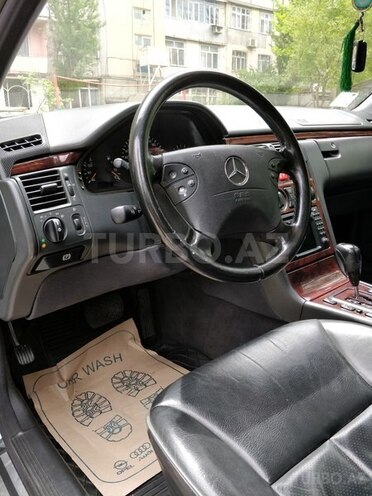 Mercedes E 200 2000, 261,000 km - 2.0 л - Bakı
